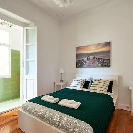 B15-azulejo Verde Ribeiro Apartamento شقة